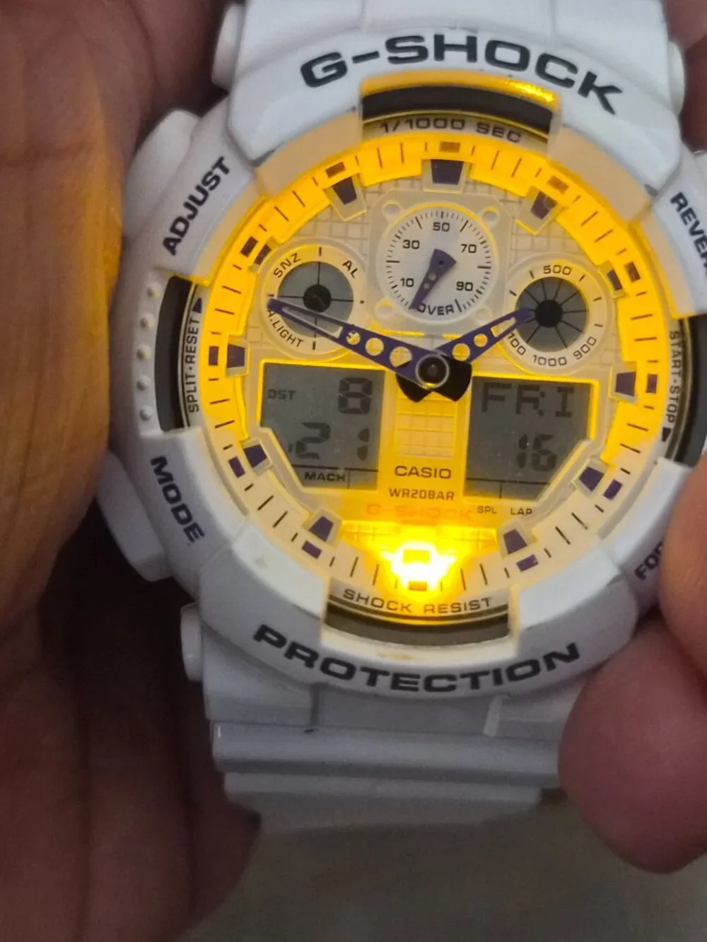 Casio G Shock Gloss white